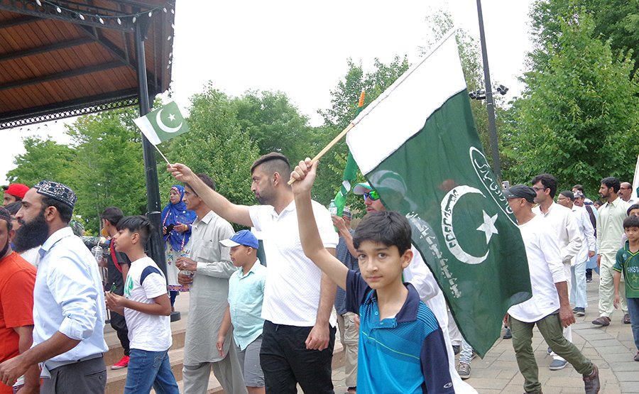 Pakistanis celebrate anniversary of their nation’s independence