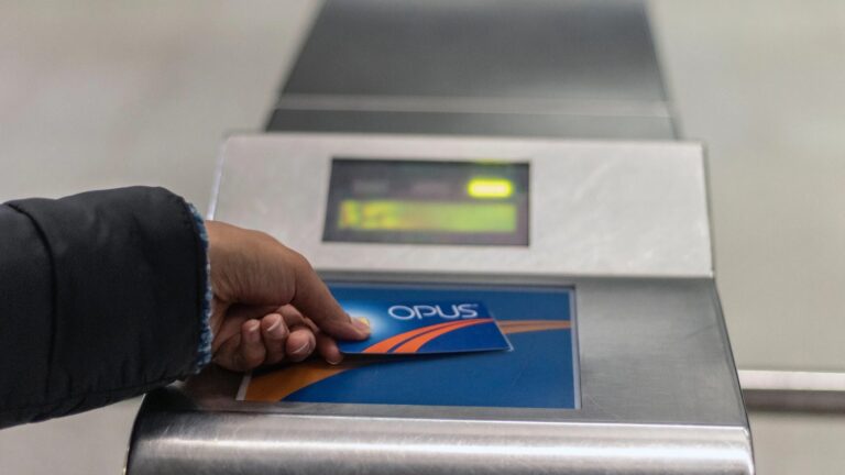 Rising transit costs add pressure for Montreal commuters